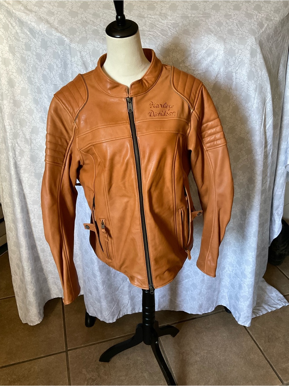 Harley-Davidson Women’s Pursuit Triple Vent Leather Jacket 97025-23VW